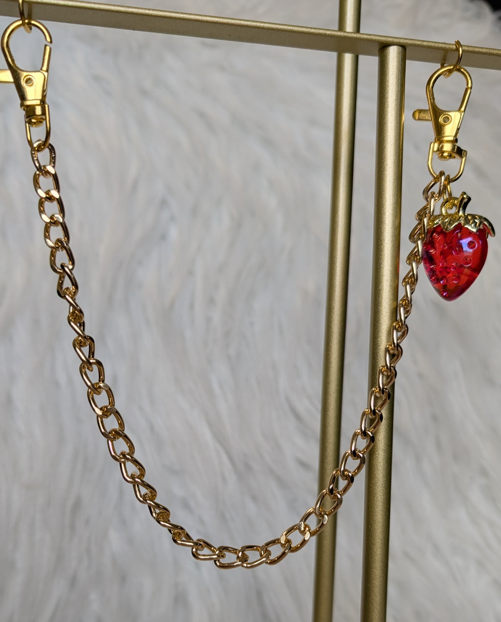 Side Drape Chain - Strawberry